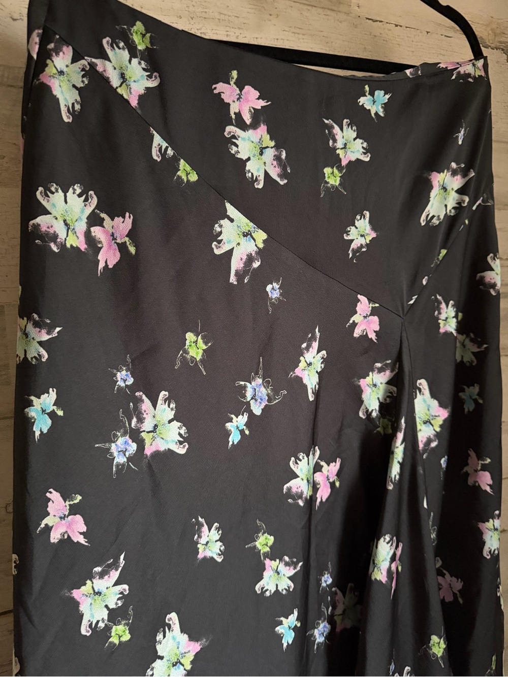 Banana Republic Black Maxi Skirt with Pastel Floral Print - Picture 2 of 2